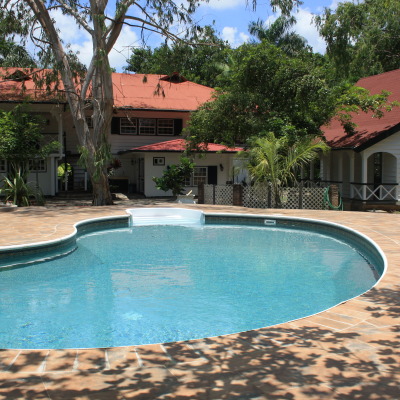Colonial Swimmingpool Suriname