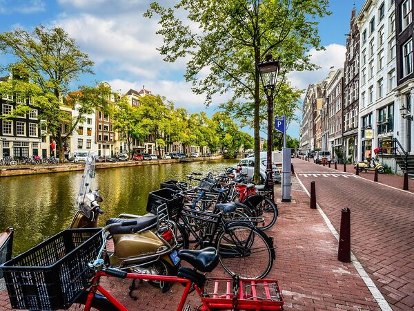 Short-Term Car Lease Europe