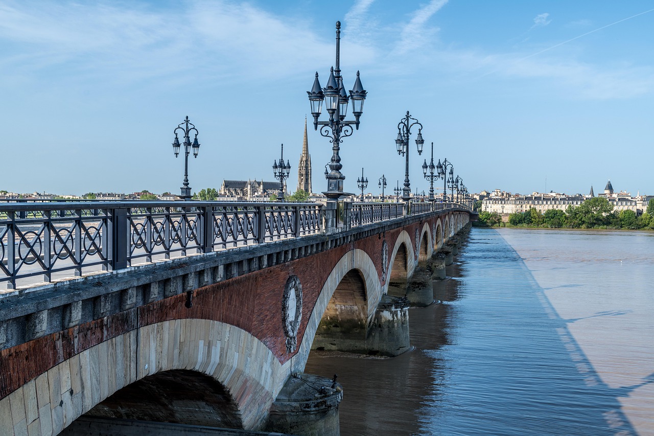 Car Hire Bordeaux