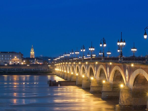 Car Hire Bordeaux