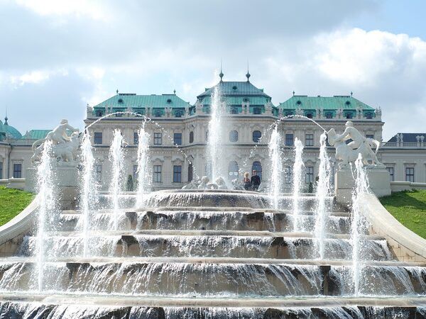 Palace of Versailles Guided Tour